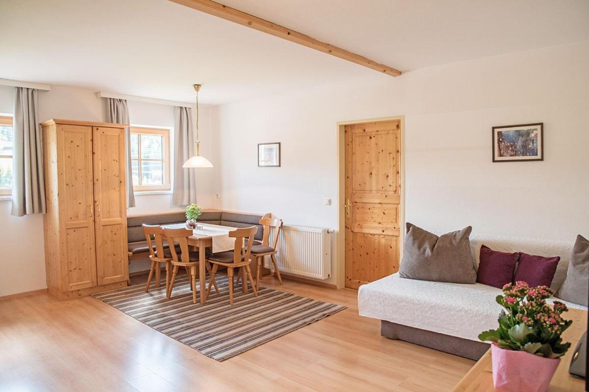フラッハウHaus Bliemアパートメント エクステリア 写真