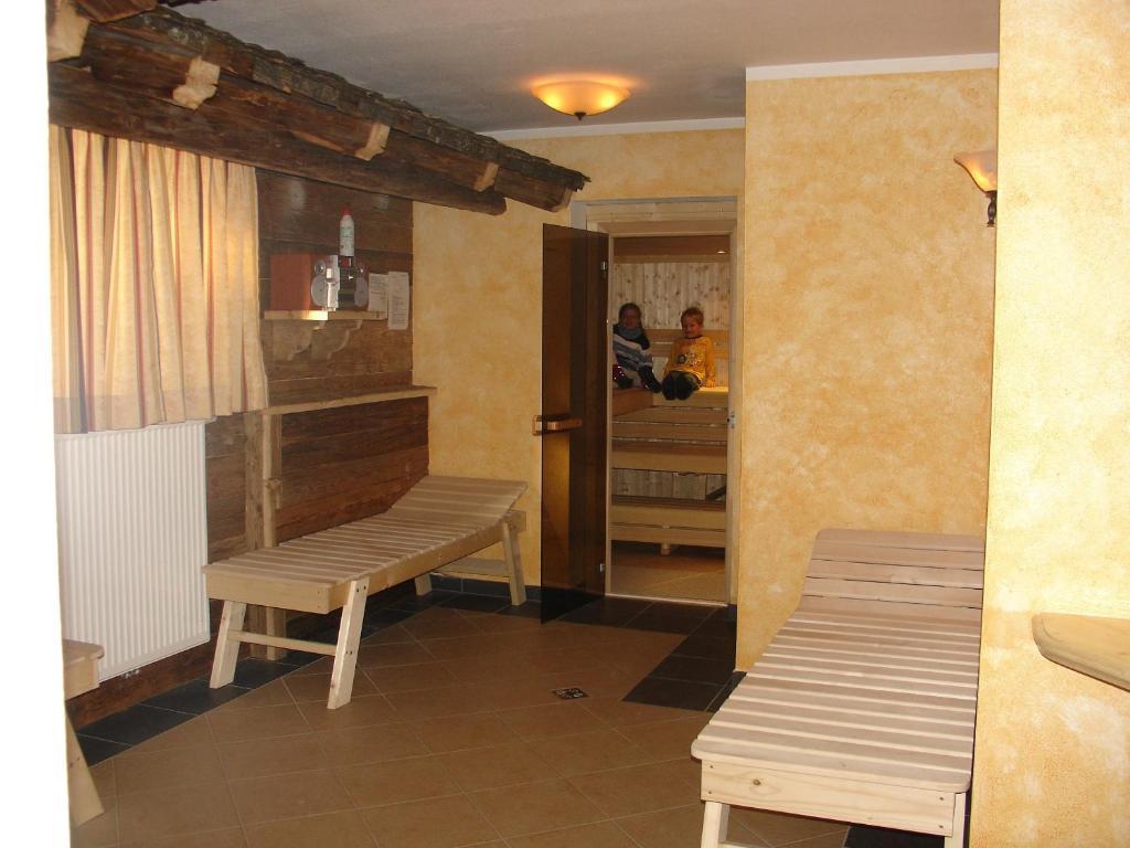 フラッハウHaus Bliemアパートメント エクステリア 写真